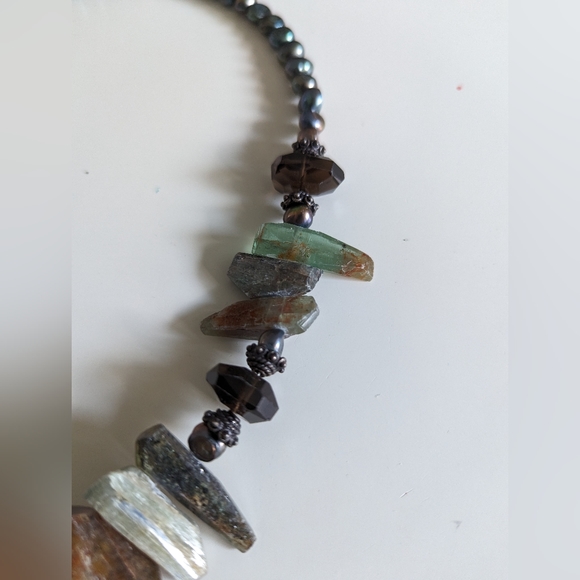 $92 Beautiful Sterling, Pearl & Kyanite Smokey Quartz- 92 Grams - Picture 16 of 16